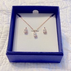 Rose Gold Swarovski Earrings and Necklace Set